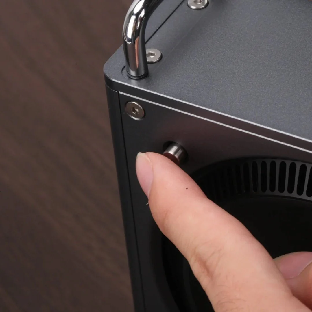 ZEERA MacForge Gen1: CNC Aluminum Cooling Case for Mac Mini M4 & M4 Pro with Mac Pro Enclosure Design - Image 11