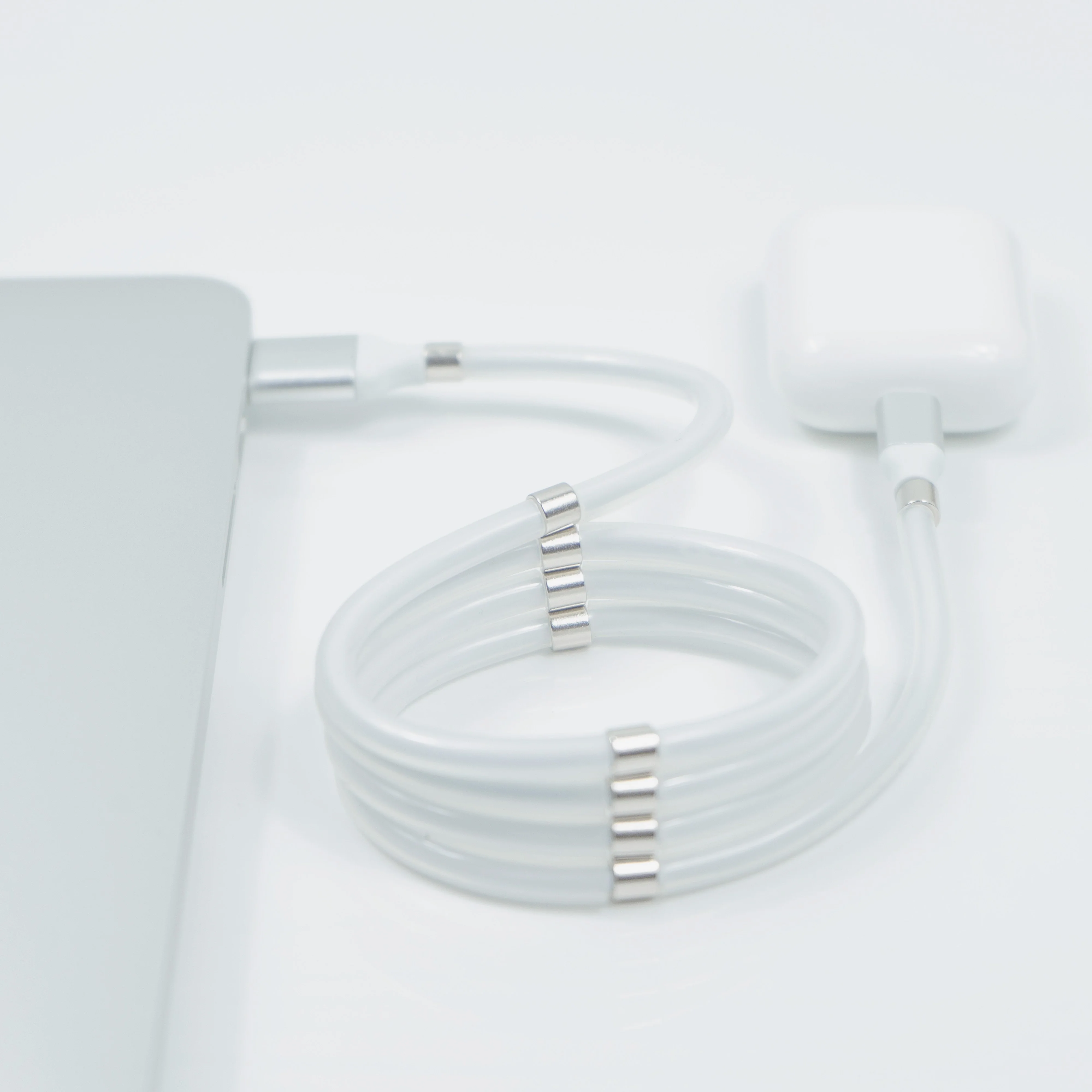 [BUY 1 GET 1 FREE] ZEERA Magnetic Charging Cable - Image 5